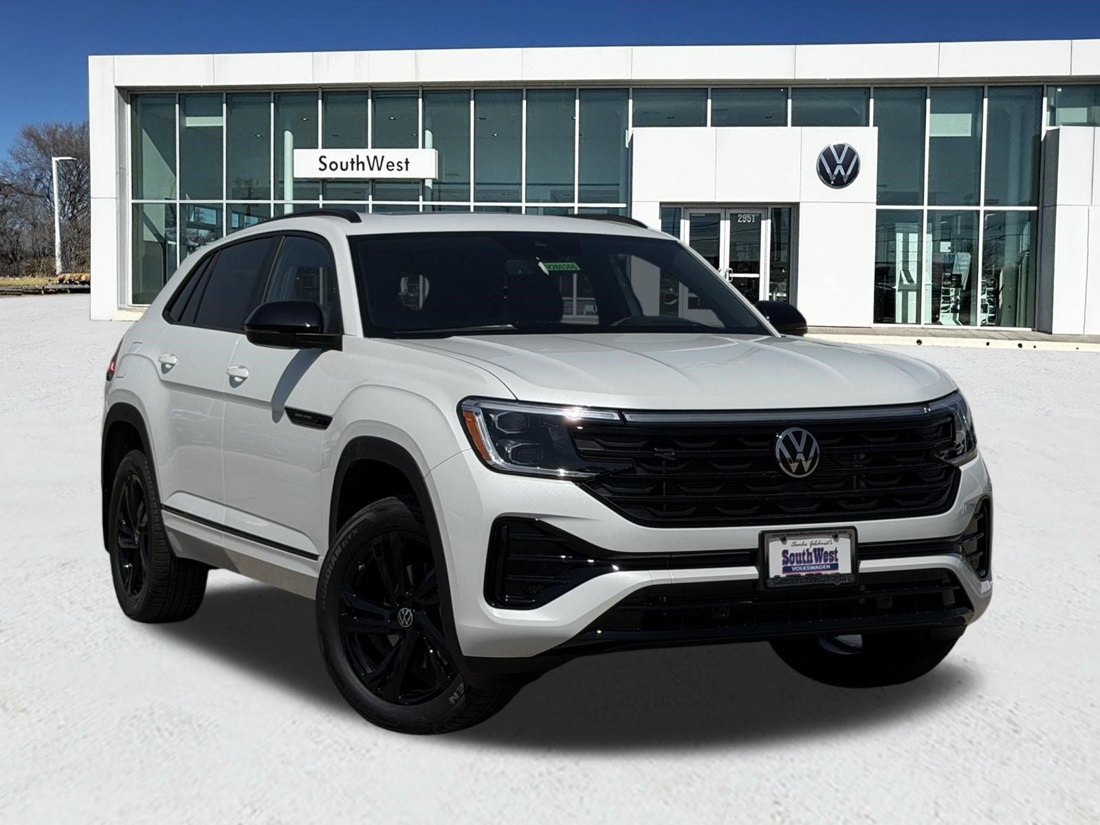 2026 Volkswagen Atlas Cross Sport 2.0T SEL R-Line Black