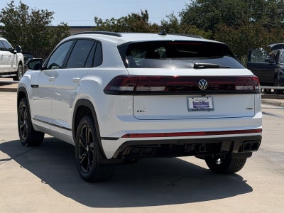 2026 Volkswagen Atlas Cross Sport 2.0T SEL R-Line Black