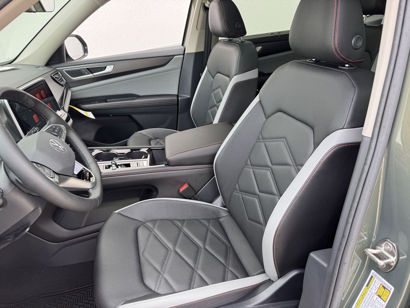 2026 Volkswagen Atlas 2.0T Peak Edition