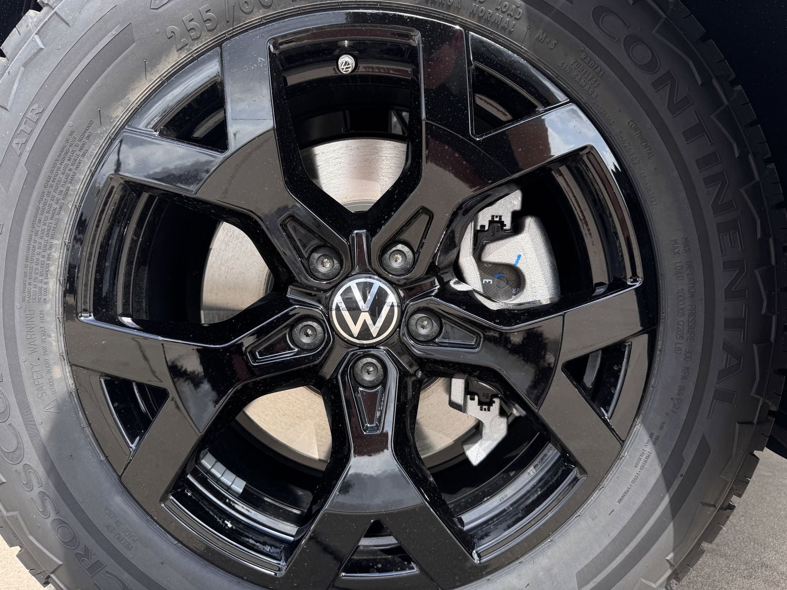 2026 Volkswagen Atlas 2.0T Peak Edition