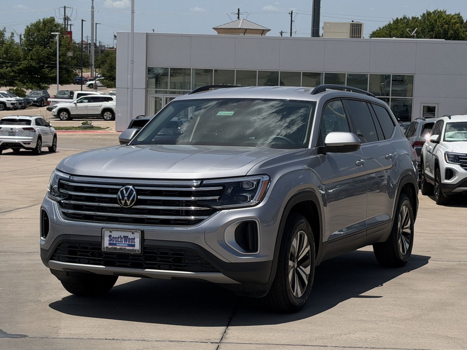 2026 Volkswagen Atlas 2.0T SE