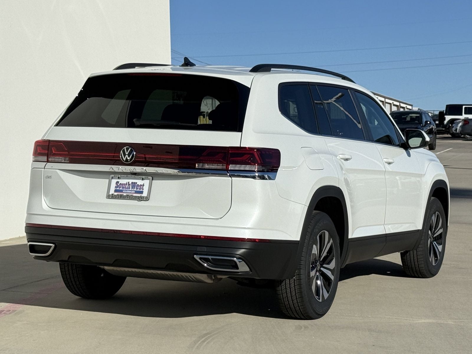 2026 Volkswagen Atlas 2.0T SE