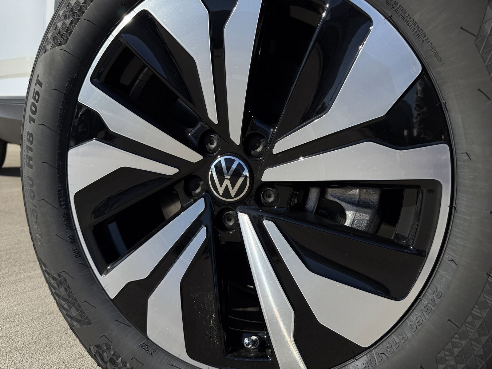 2026 Volkswagen Atlas 2.0T SE