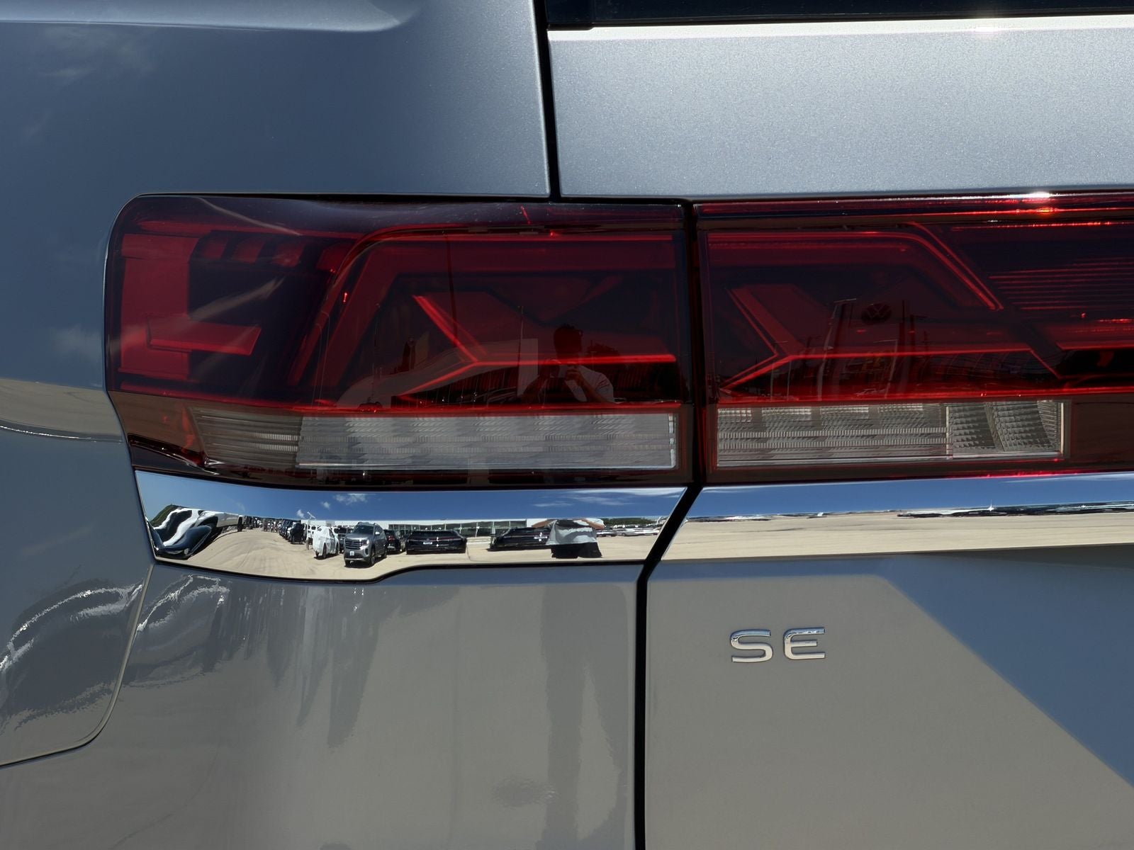 2026 Volkswagen Atlas 2.0T SE
