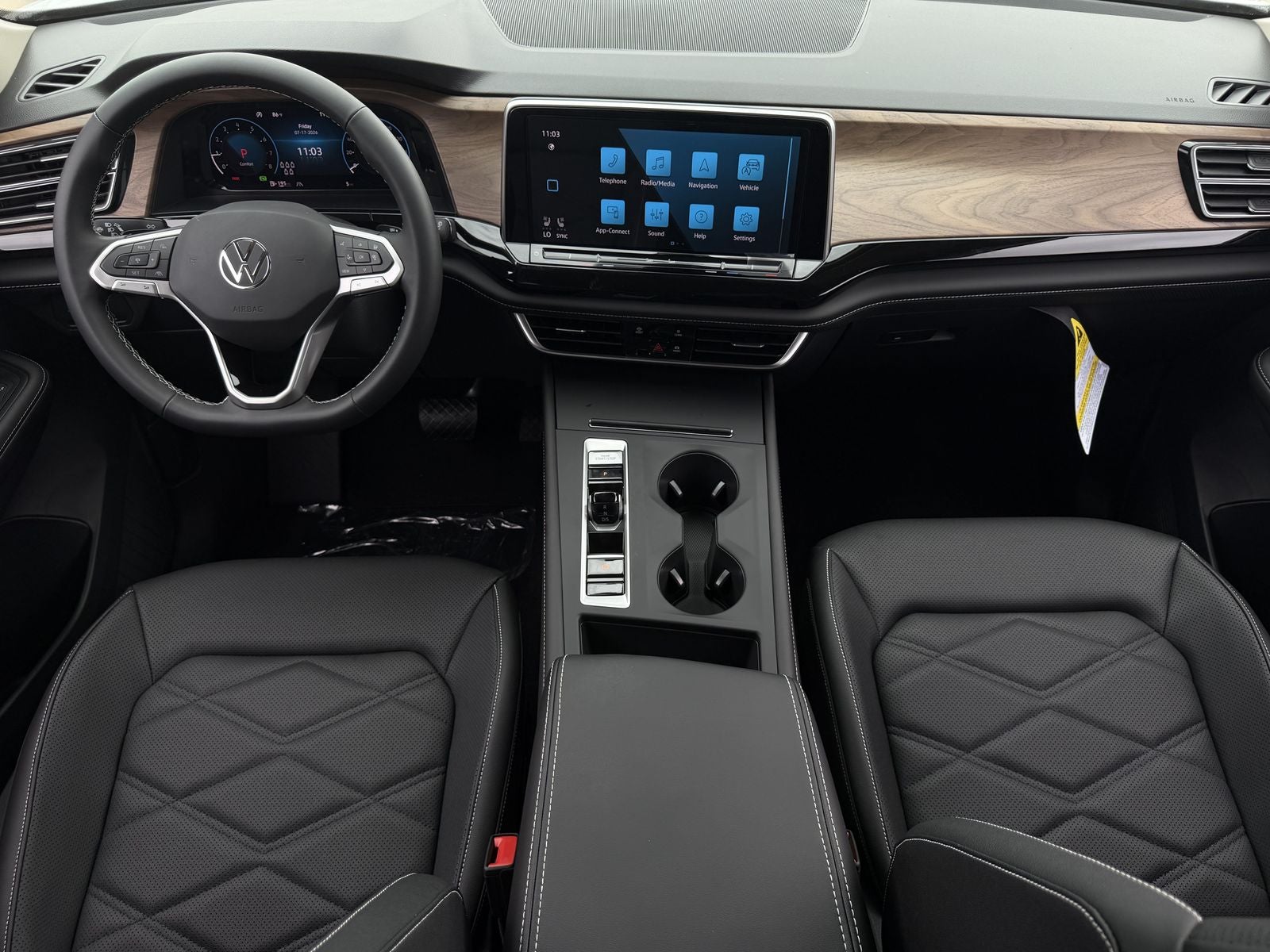 2026 Volkswagen Atlas 2.0T SE