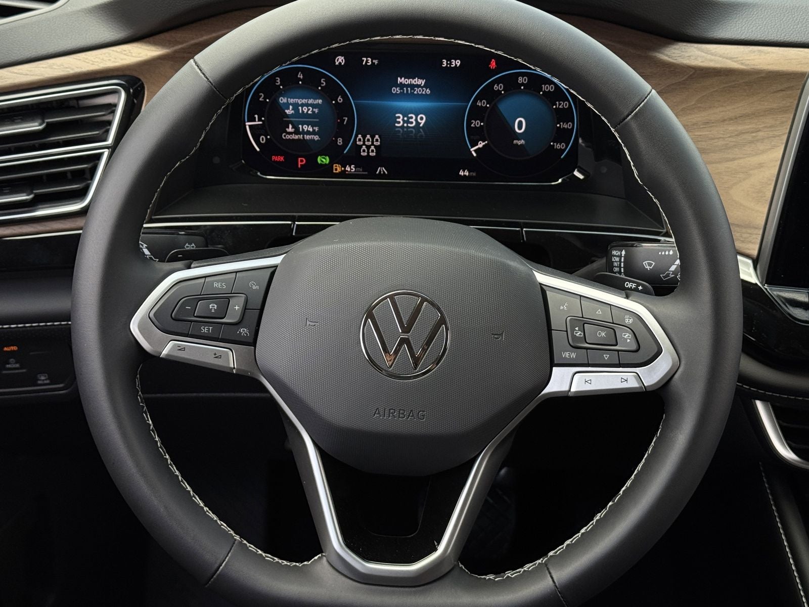 2026 Volkswagen Atlas 2.0T SE