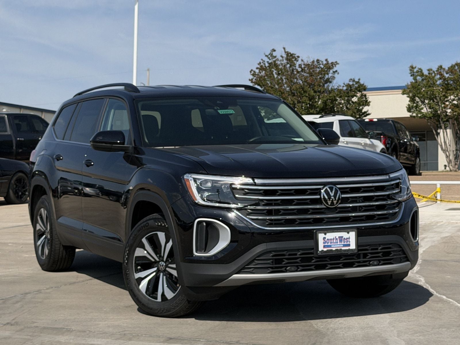 2026 Volkswagen Atlas 2.0T SE