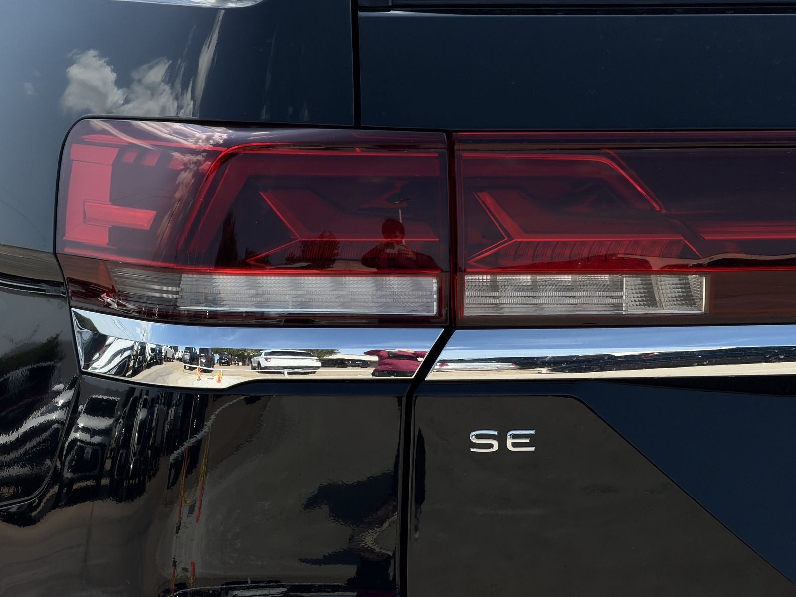 2026 Volkswagen Atlas 2.0T SE
