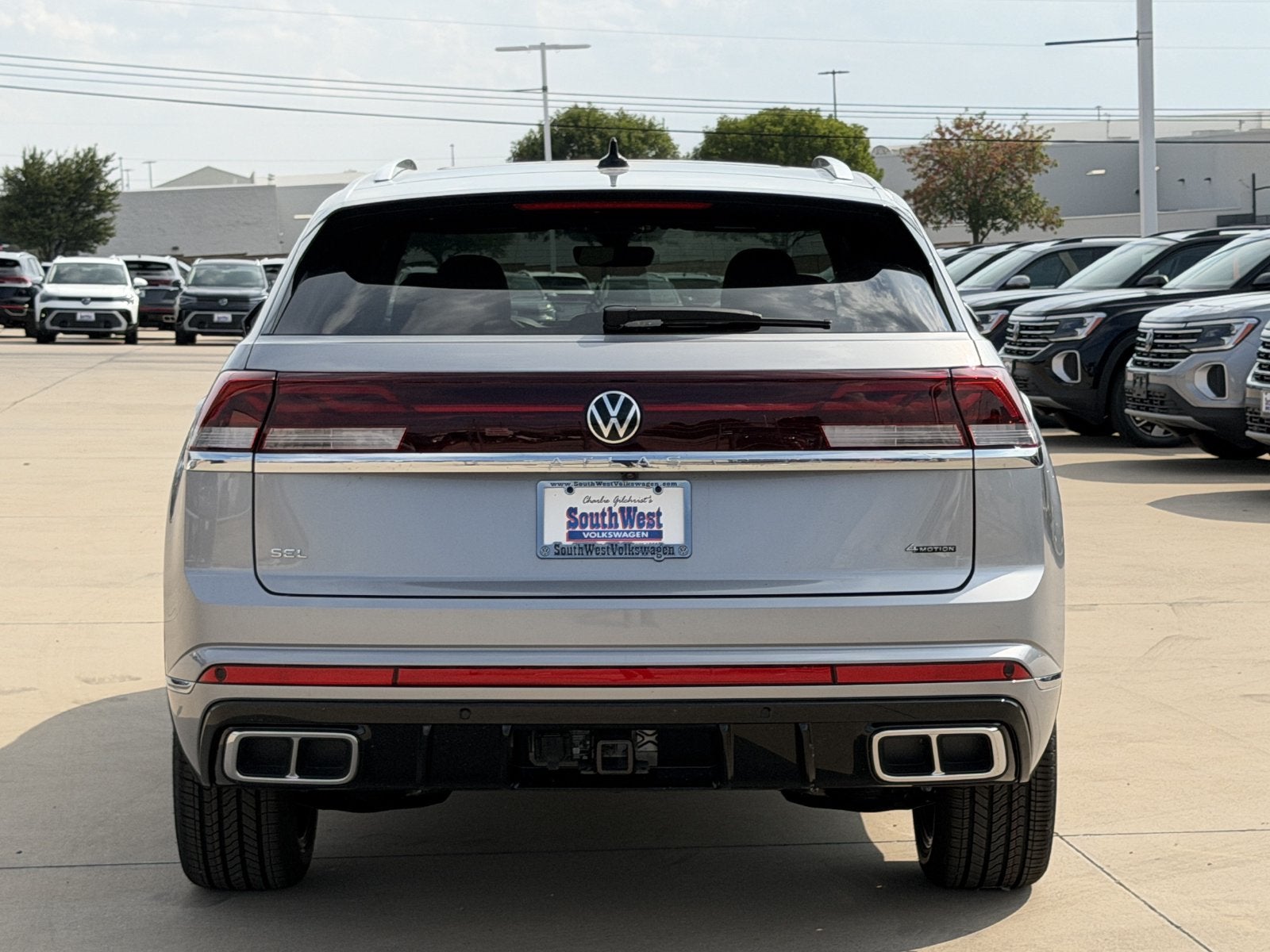 2026 Volkswagen Atlas Cross Sport 2.0T SEL Premium R-Line
