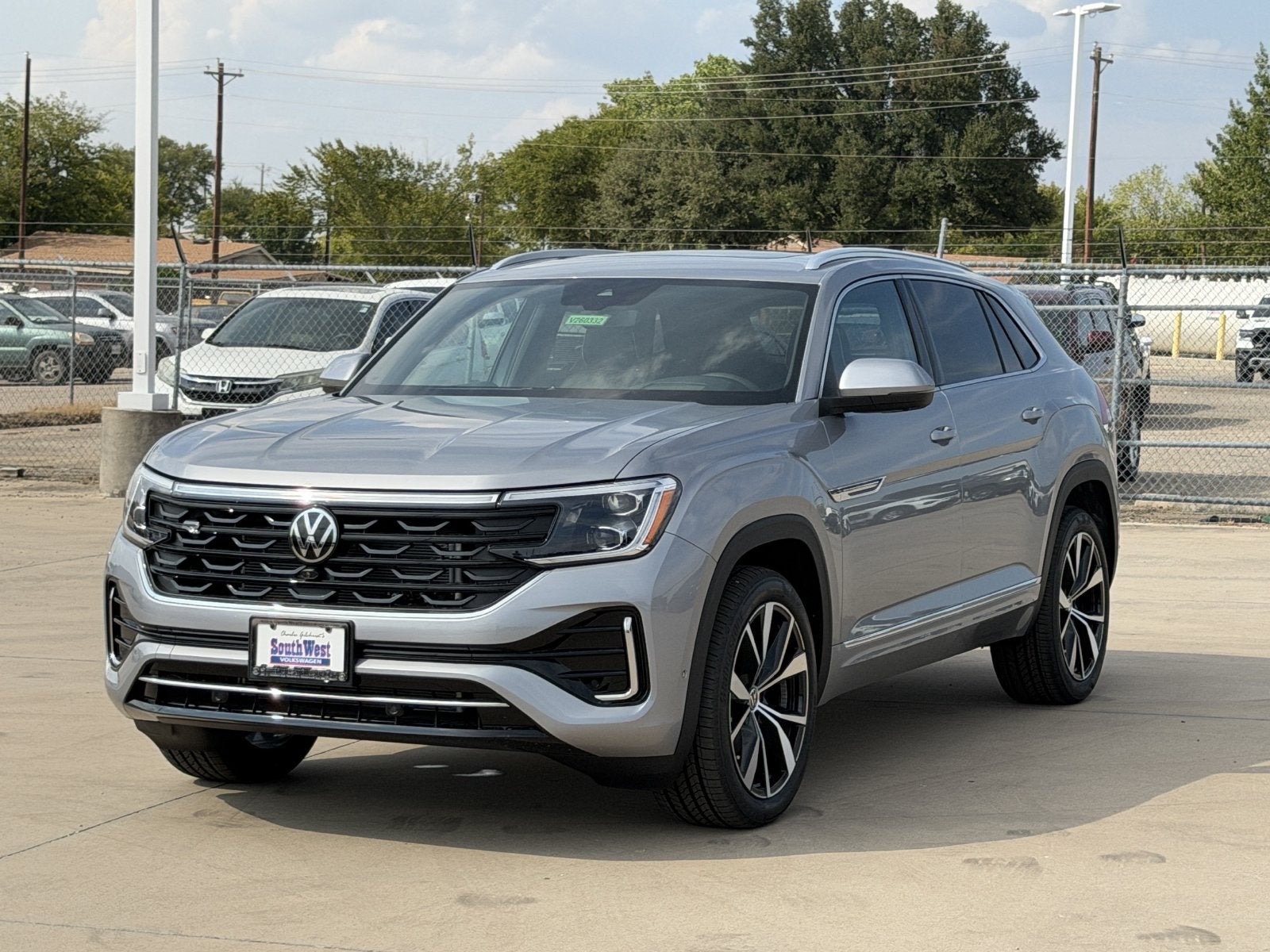 2026 Volkswagen Atlas Cross Sport 2.0T SEL Premium R-Line