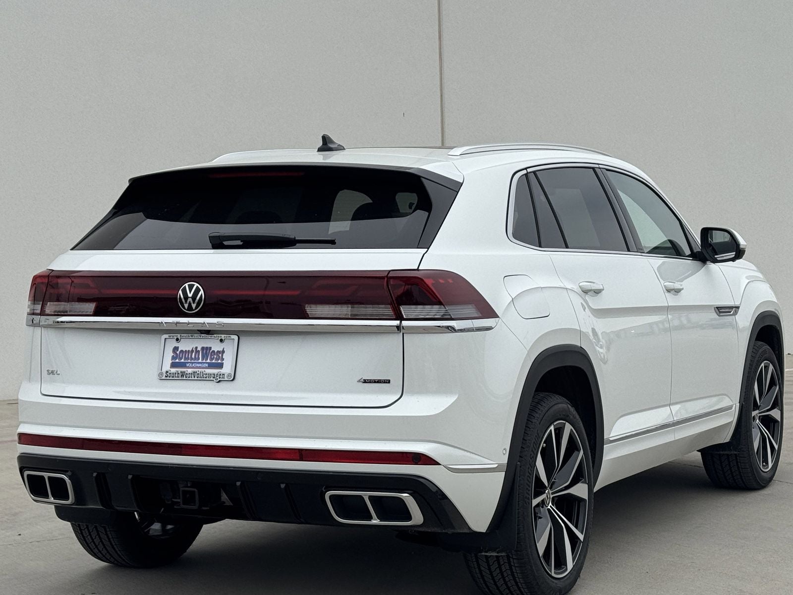 2026 Volkswagen Atlas Cross Sport 2.0T SEL Premium R-Line
