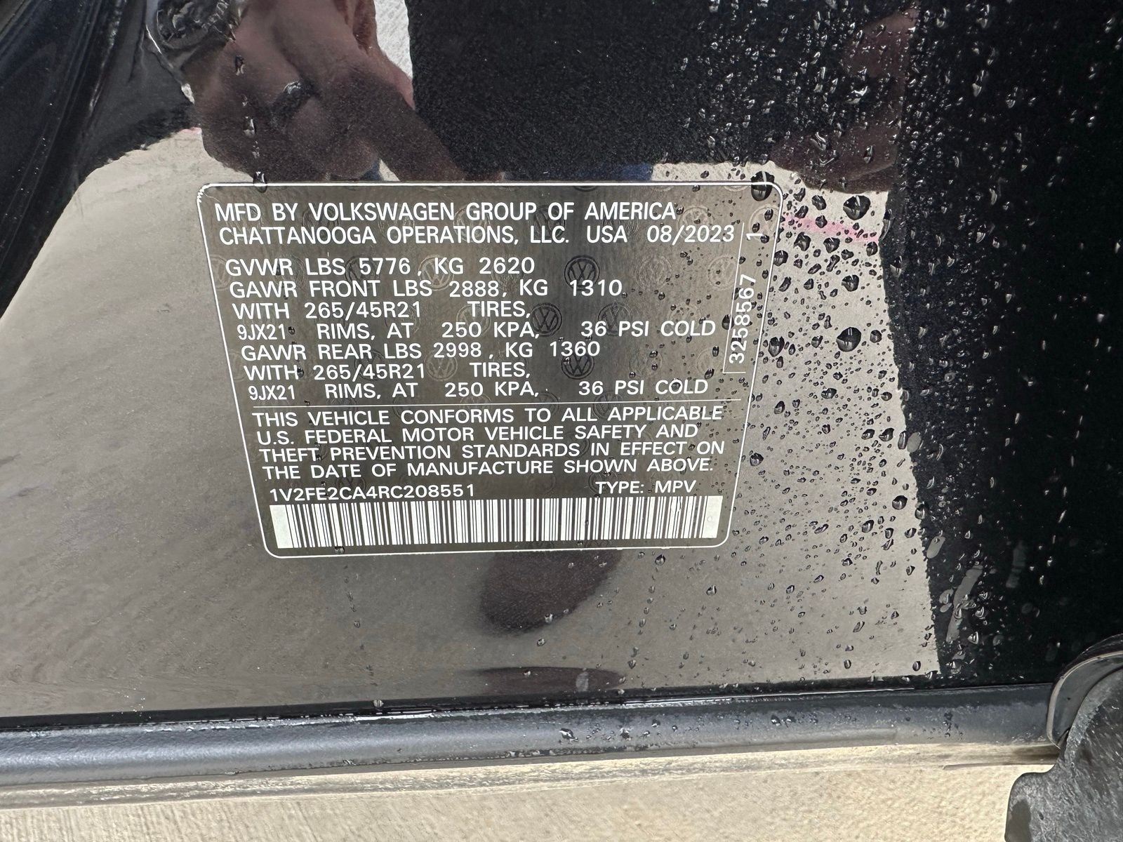 2024 Volkswagen Atlas Cross Sport 2.0T SEL Premium R-Line