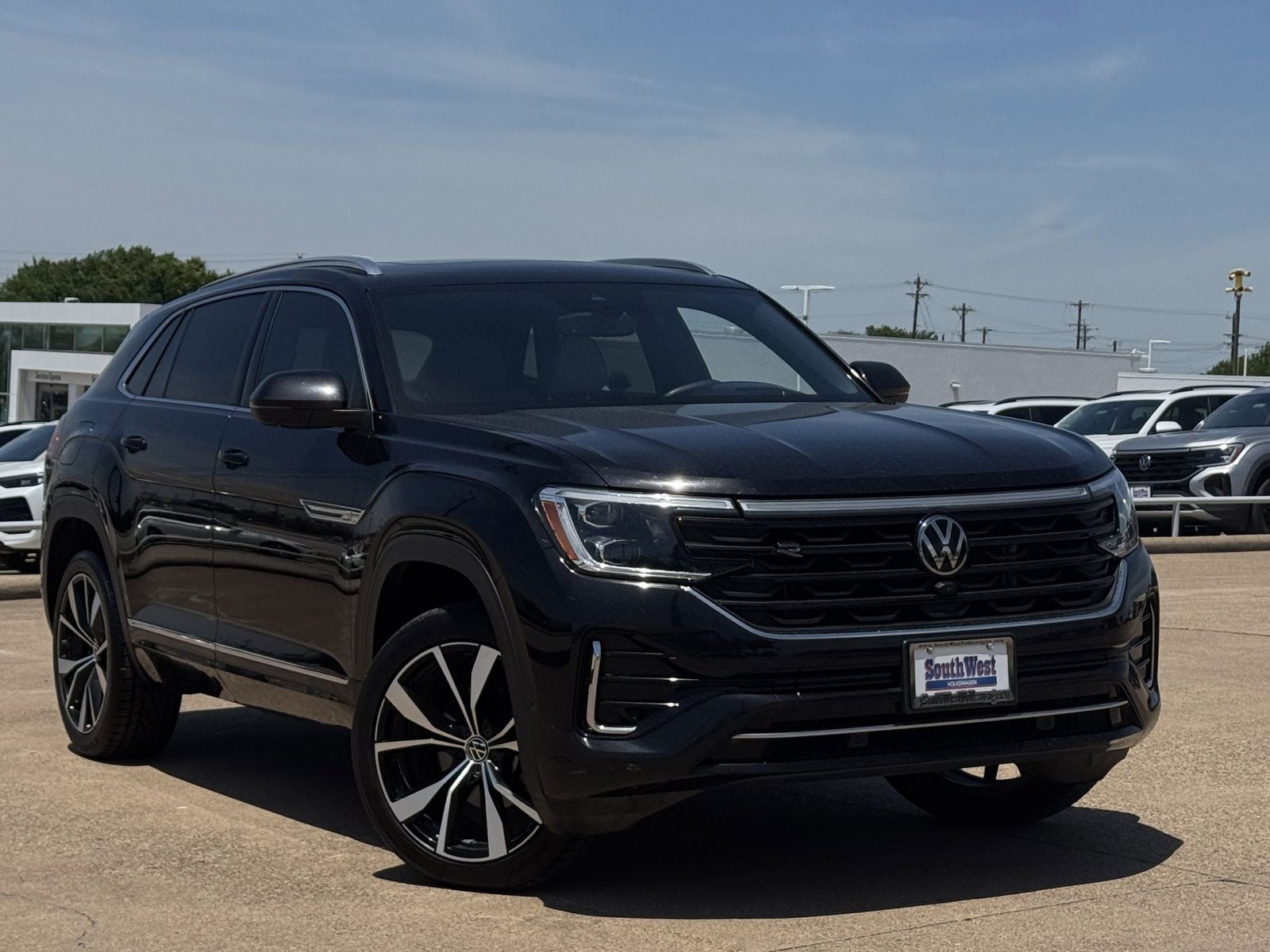 2024 Volkswagen Atlas Cross Sport 2.0T SEL Premium R-Line