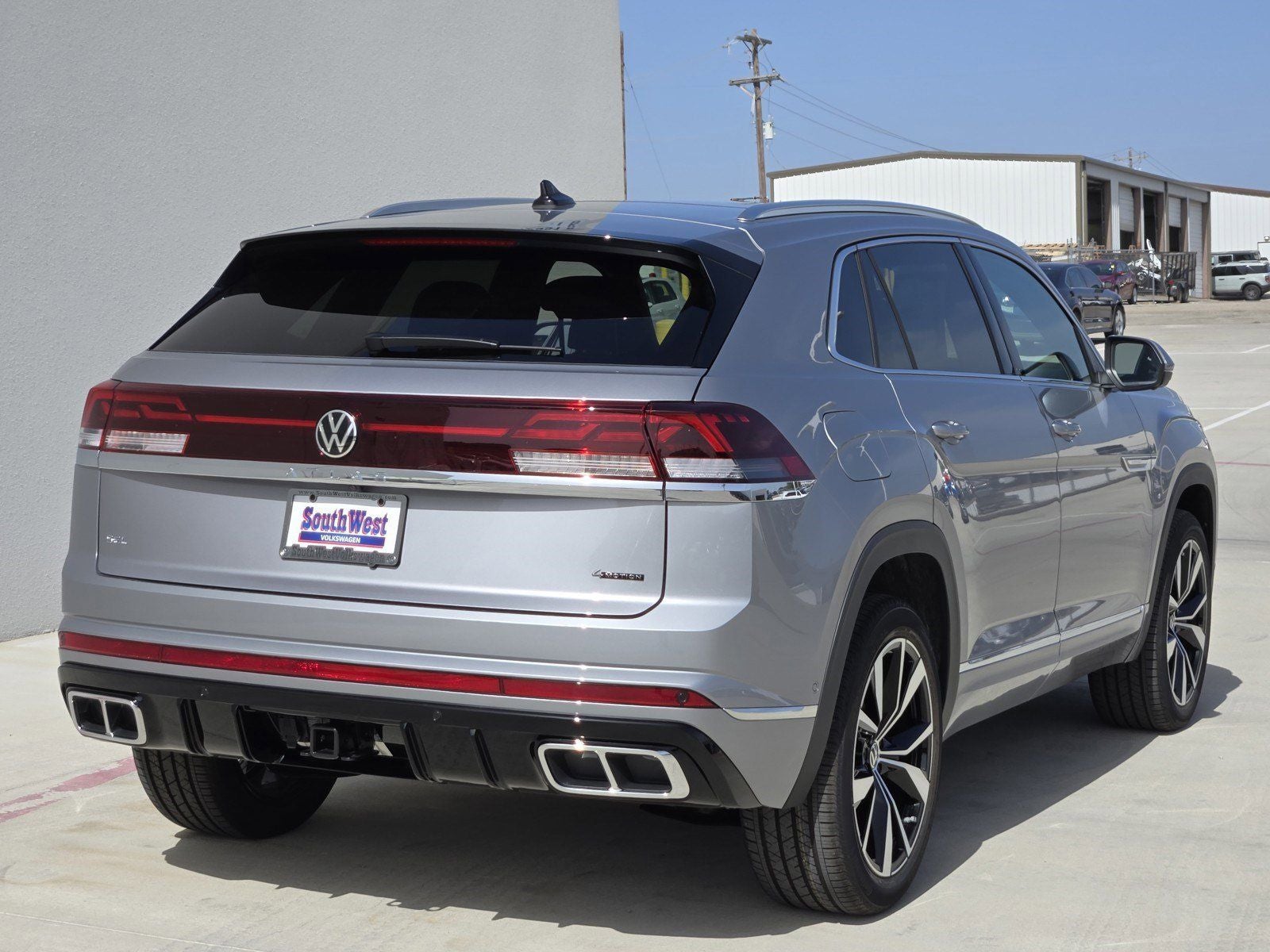 2024 Volkswagen Atlas Cross Sport 2.0T SEL Premium R-Line