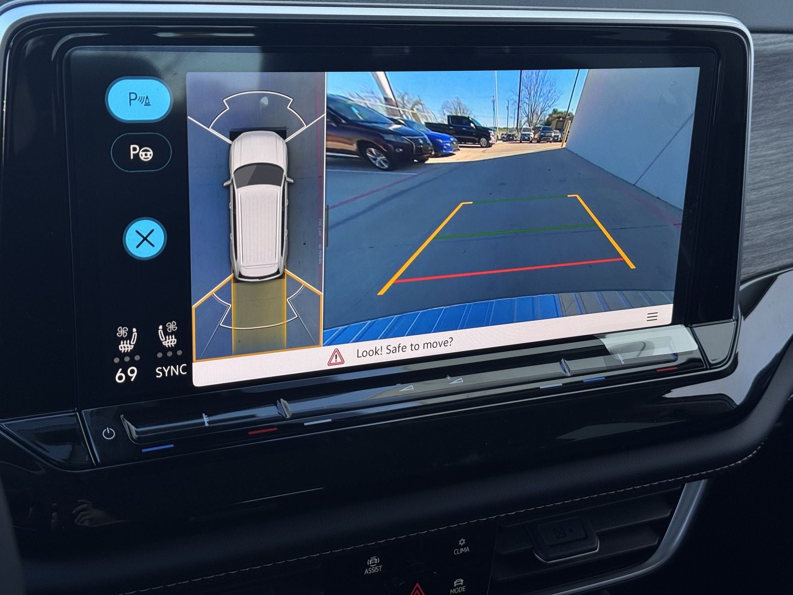 2026 Volkswagen Atlas 2.0T SEL Premium R-Line