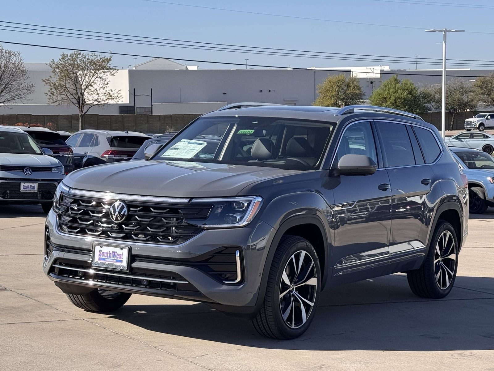 2026 Volkswagen Atlas 2.0T SEL Premium R-Line