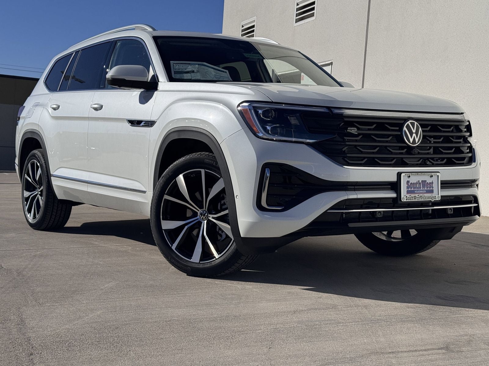 2026 Volkswagen Atlas 2.0T SEL Premium R-Line