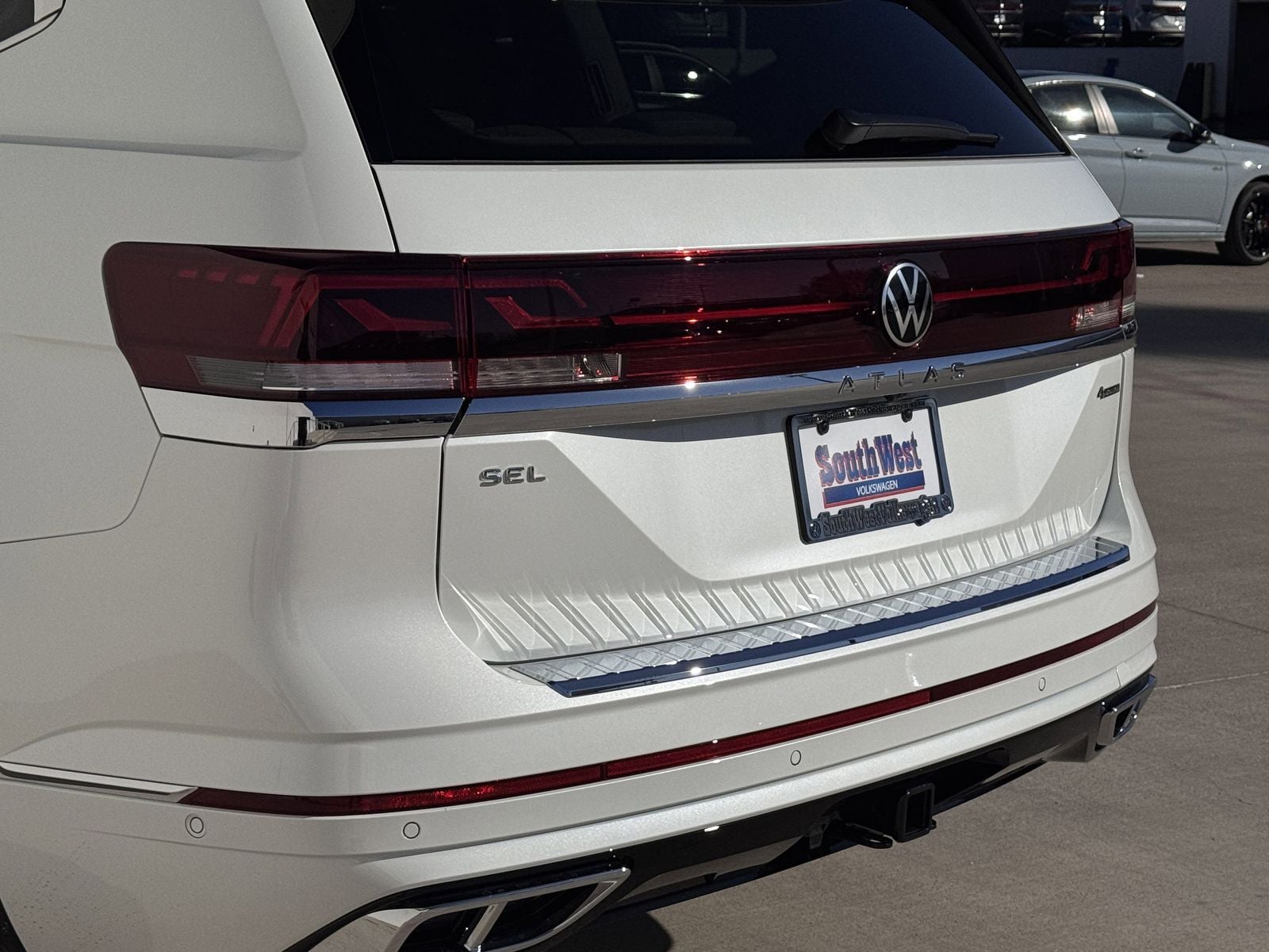 2026 Volkswagen Atlas 2.0T SEL Premium R-Line