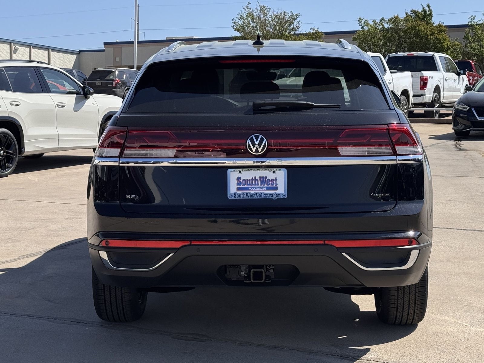 2026 Volkswagen Atlas Cross Sport 2.0T SE W/TECHNOLOGY