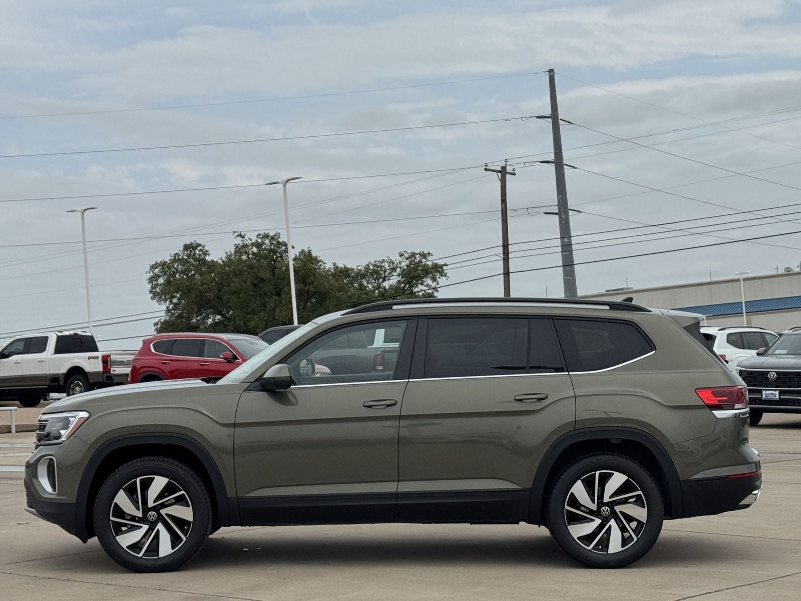 2026 Volkswagen Atlas 2.0T SE W/TECHNOLOGY