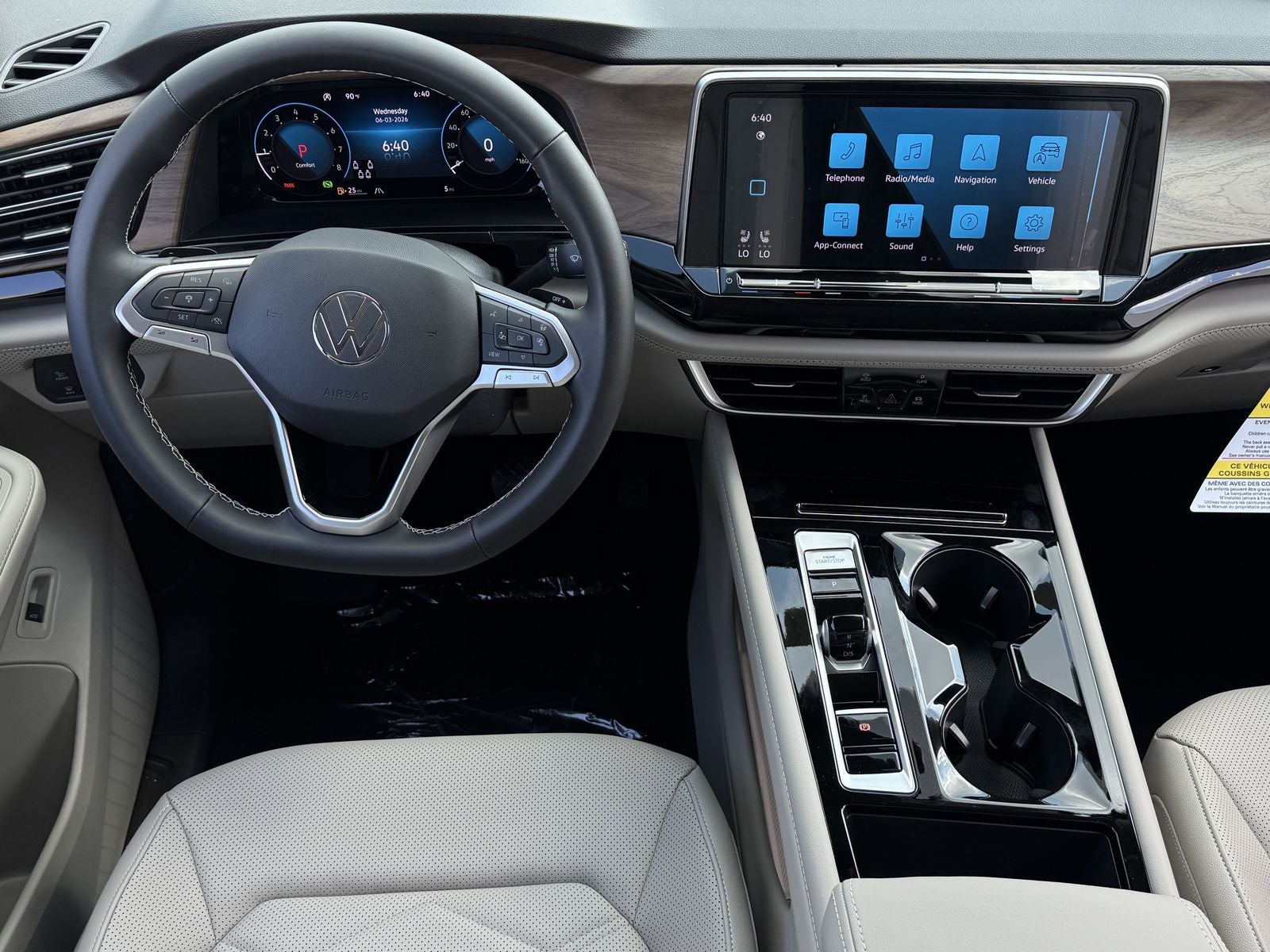 2026 Volkswagen Atlas 2.0T SE W/TECHNOLOGY