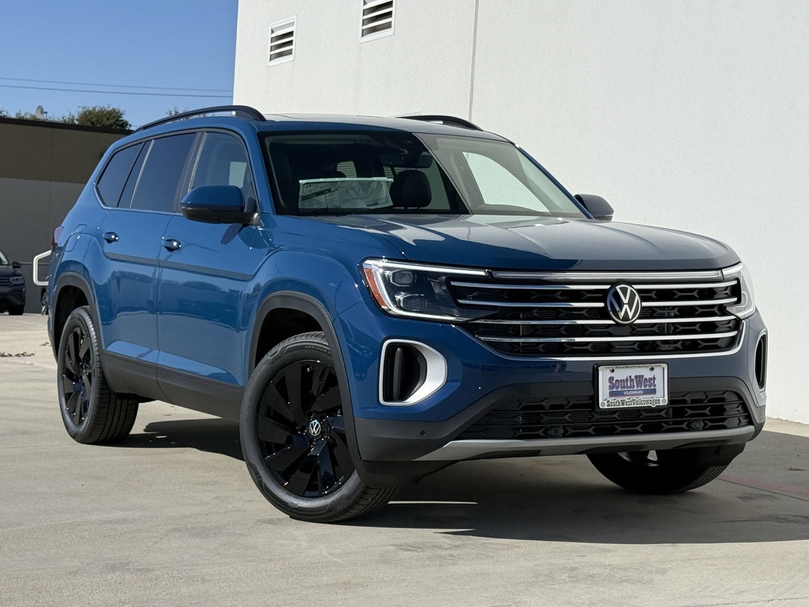 2026 Volkswagen Atlas 2.0T SE W/TECHNOLOGY