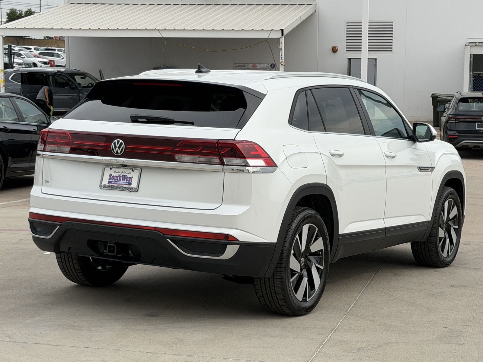 2026 Volkswagen Atlas Cross Sport 2.0T SE W/TECHNOLOGY