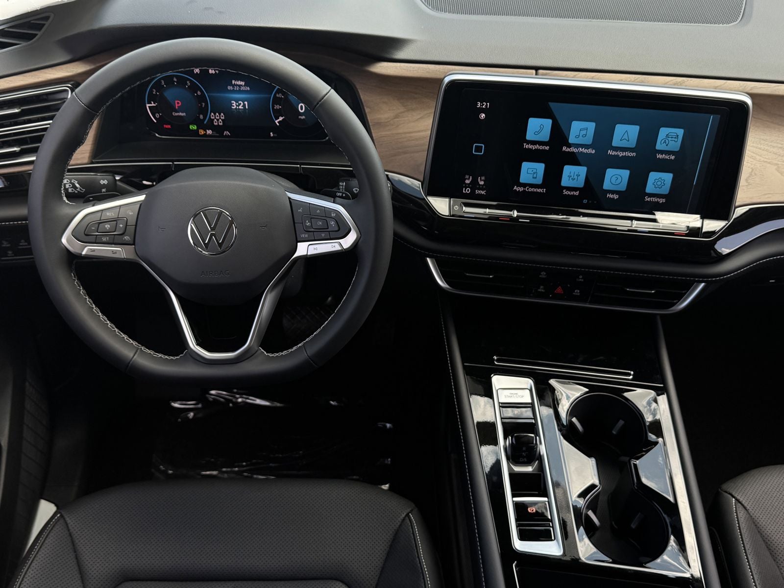 2026 Volkswagen Atlas 2.0T SE W/TECHNOLOGY