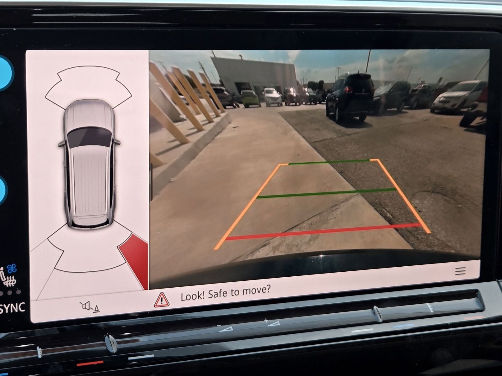 2024 Volkswagen Atlas 2.0T SE w/ Technology