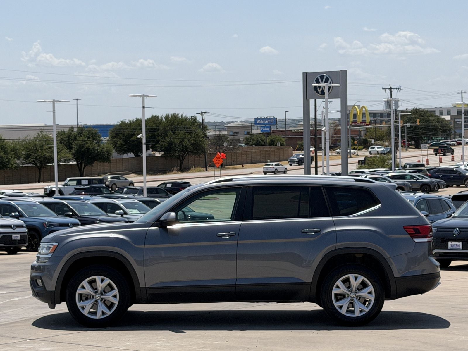 2019 Volkswagen Atlas 3.6L V6 SE w/Technology