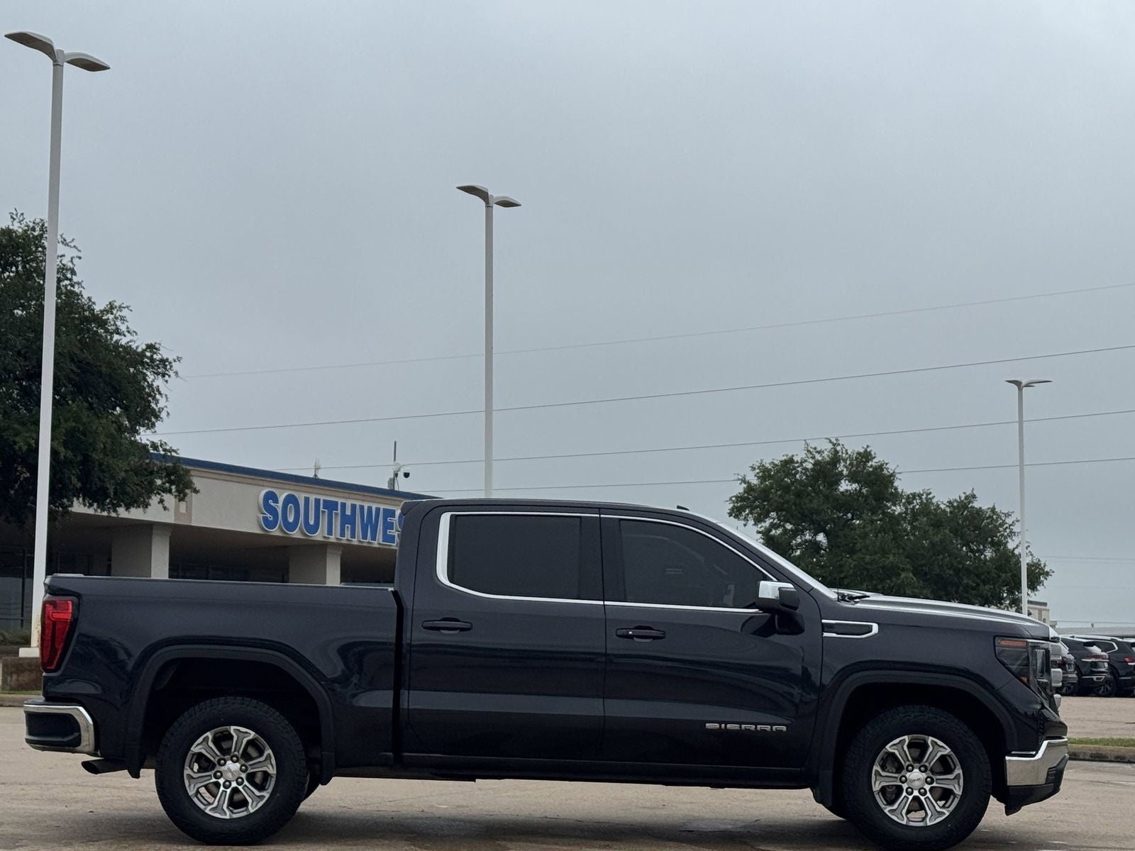 2022 GMC Sierra 1500 SLE