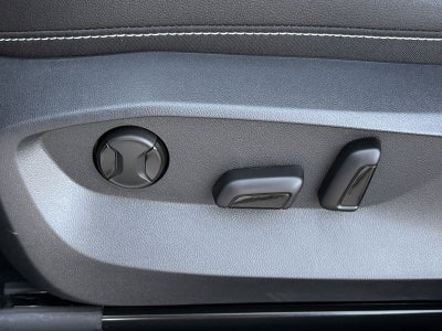 2026 Volkswagen Taos 1.5T SEL