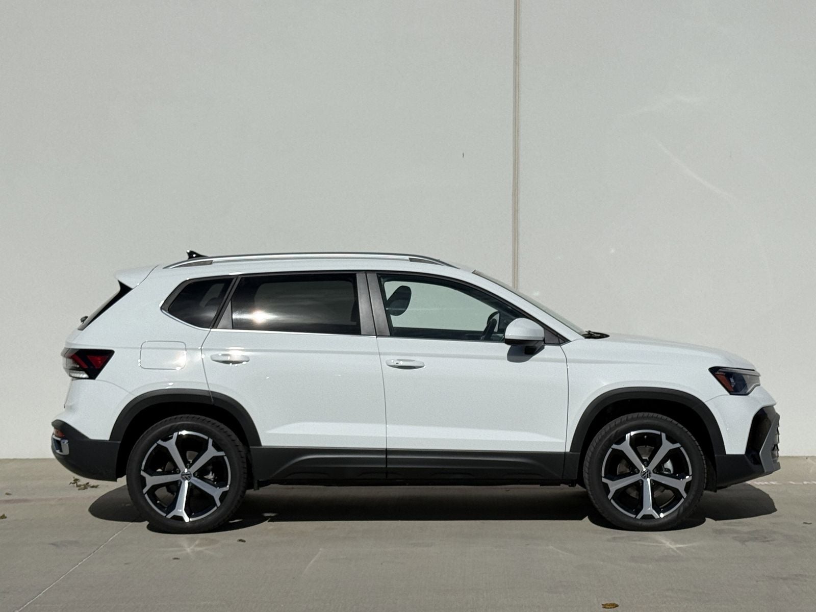 2026 Volkswagen Taos 1.5T SEL