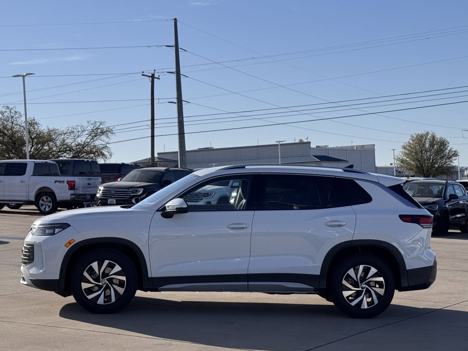 2026 Volkswagen Tiguan 2.0T S