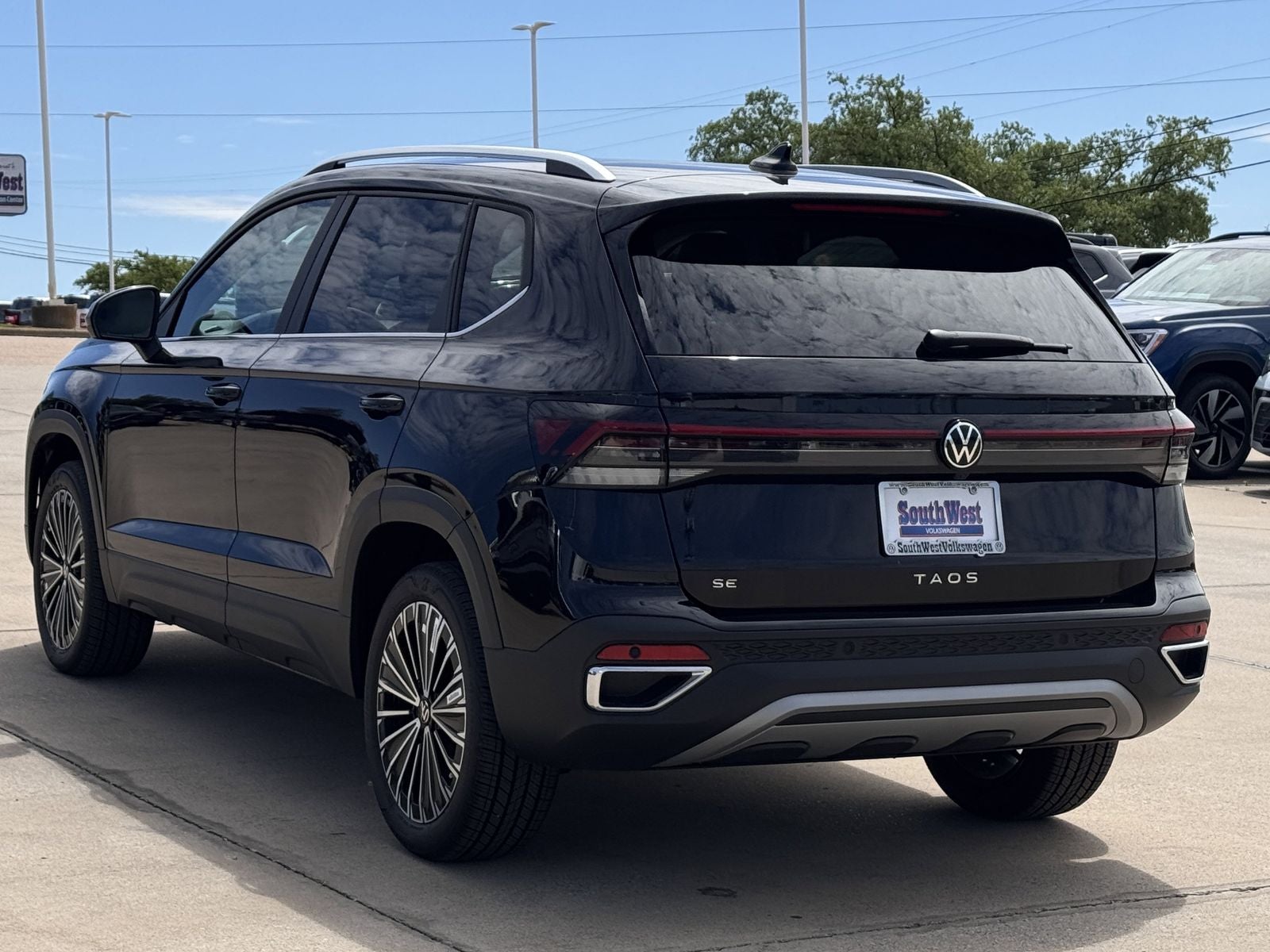 2026 Volkswagen Taos 1.5T SE