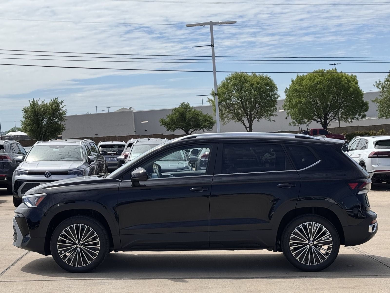 2026 Volkswagen Taos 1.5T SE