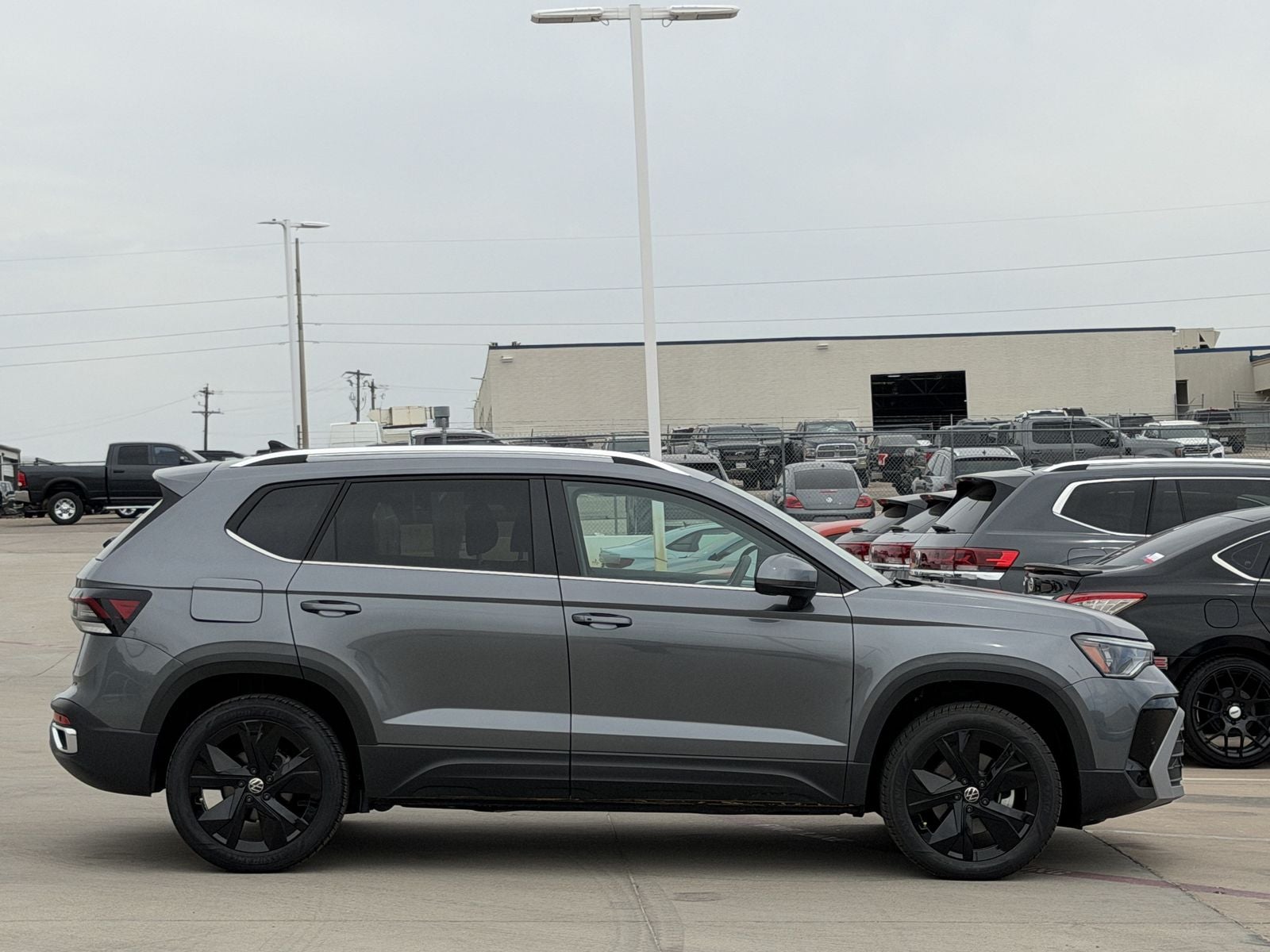 2026 Volkswagen Taos 1.5T SE