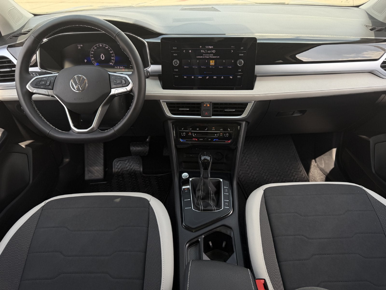 2026 Volkswagen Taos 1.5T SE
