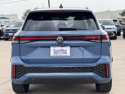 2026 Volkswagen Tiguan 2.0T SE R-Line Black