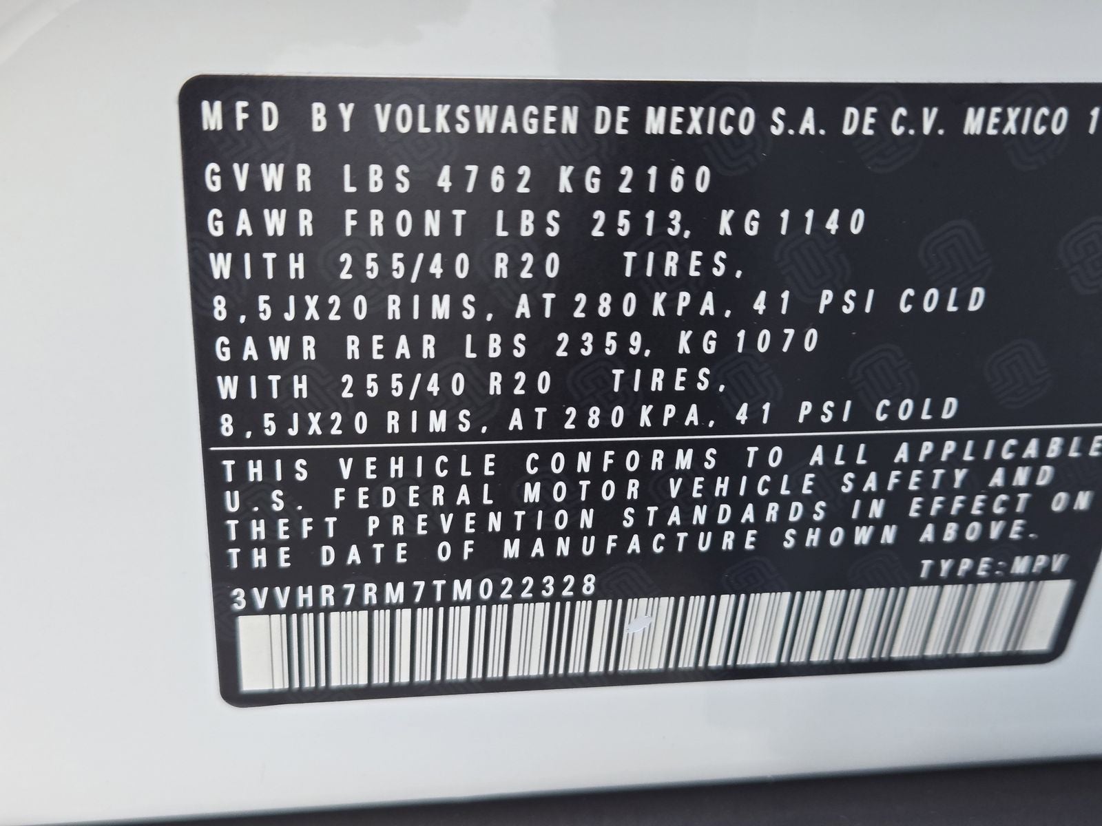 2026 Volkswagen Tiguan 2.0T SE R-Line Black