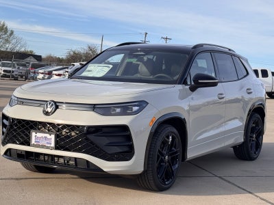 2026 Volkswagen Tiguan 2.0T SE R-Line Black