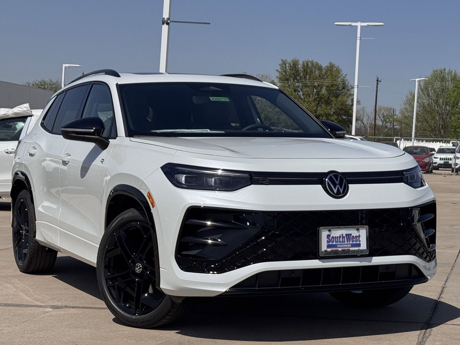 2026 Volkswagen Tiguan 2.0T SE R-Line Black