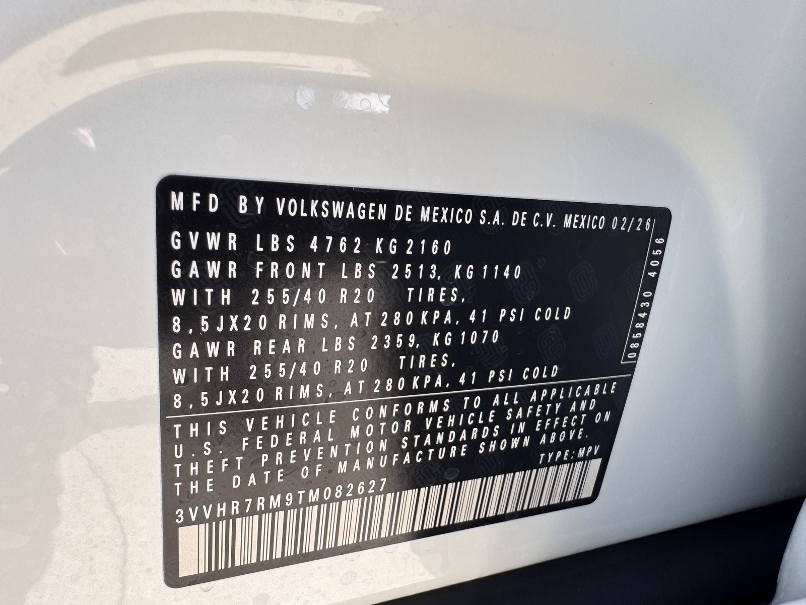 2026 Volkswagen Tiguan 2.0T SE R-Line Black