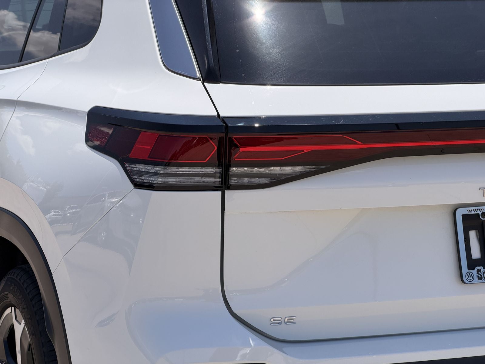 2026 Volkswagen Tiguan 2.0T SE