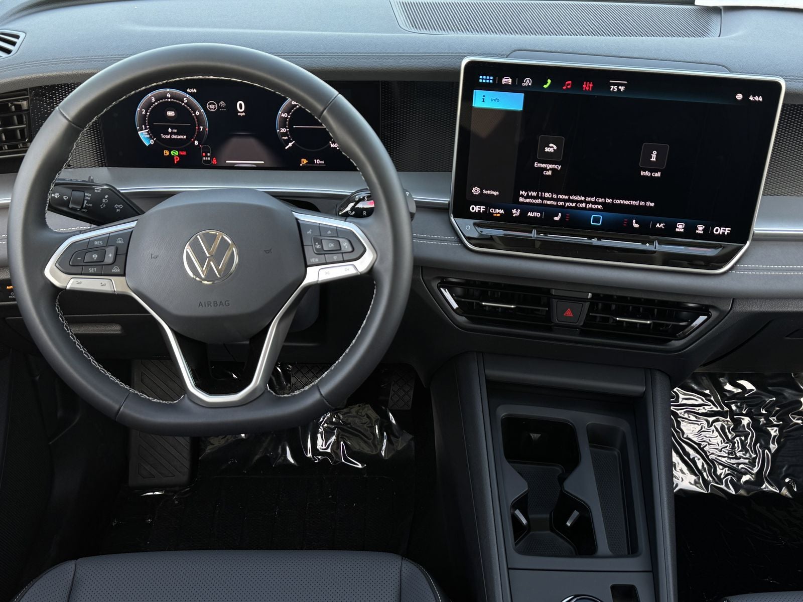 2026 Volkswagen Tiguan 2.0T SE