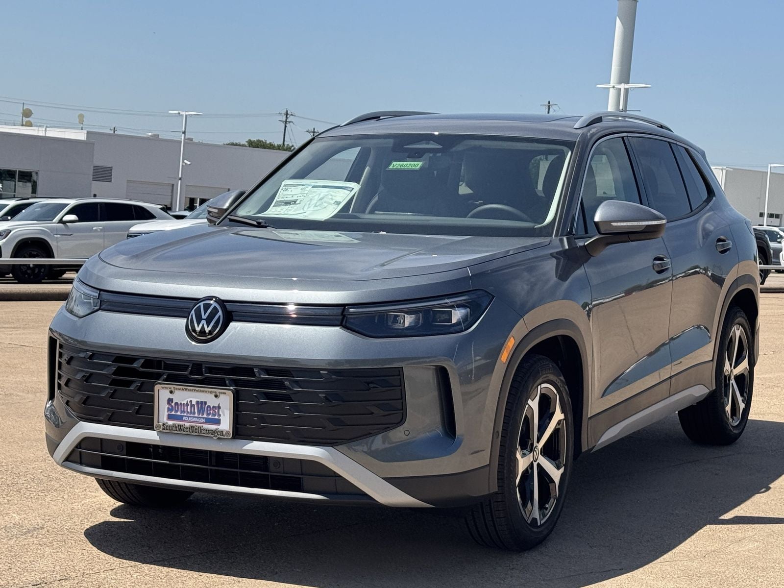 2026 Volkswagen Tiguan 2.0T SE