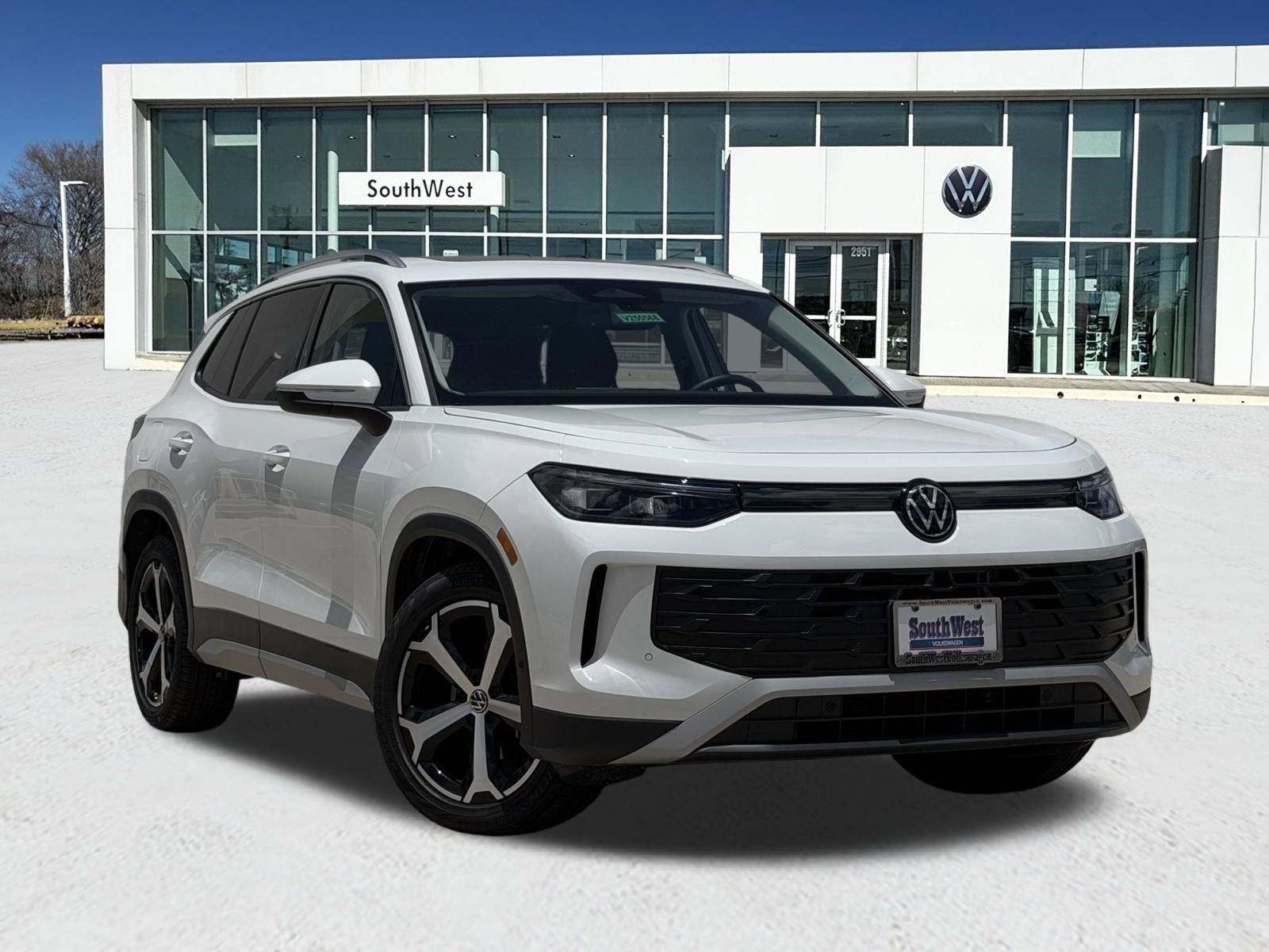 2026 Volkswagen Tiguan 2.0T SE