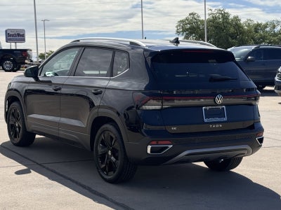 2025 Volkswagen Taos 1.5T SE