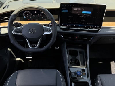 2026 Volkswagen Tiguan 2.0T SEL R-Line