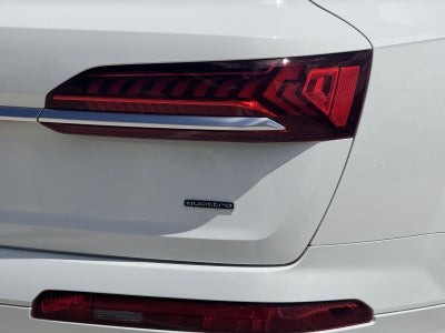 2023 Audi Q7 45 Premium quattro